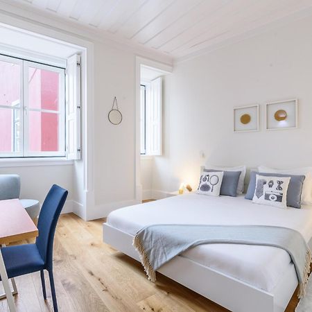 Modern Flat In Downtown Lisbon By Lovelystay Dış mekan fotoğraf