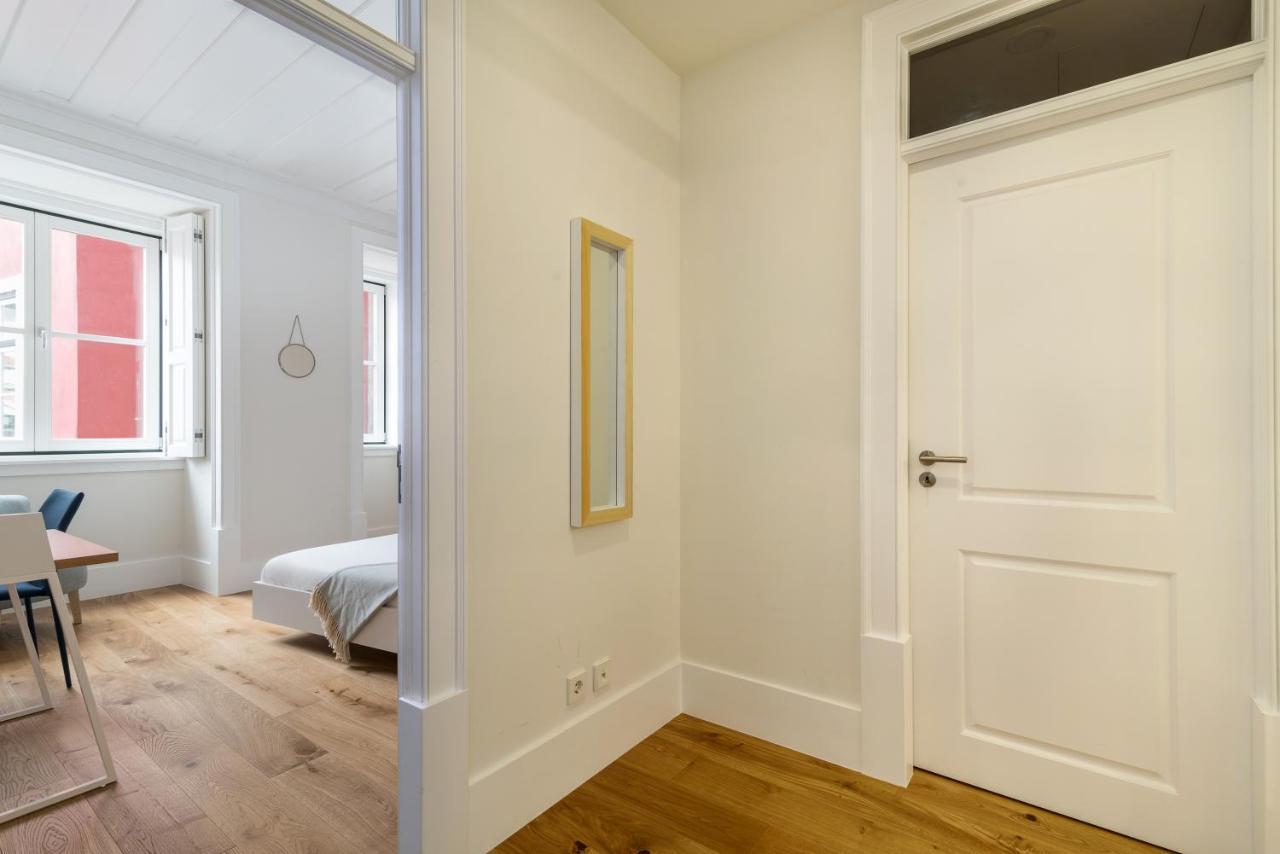 Modern Flat In Downtown Lisbon By Lovelystay Dış mekan fotoğraf