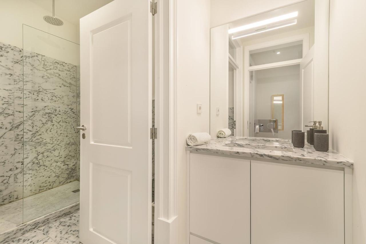 Modern Flat In Downtown Lisbon By Lovelystay Dış mekan fotoğraf